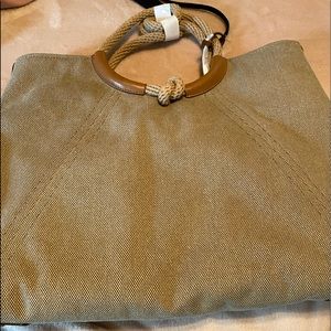 MICHAEL Michael Kors
Isla Satchel